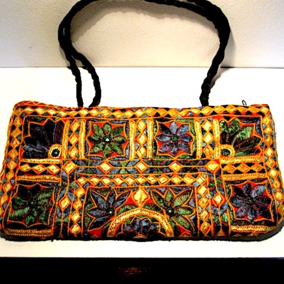 VTG Embroidered Fabric Baguette Shoulder Bag - Picture 1 of 7